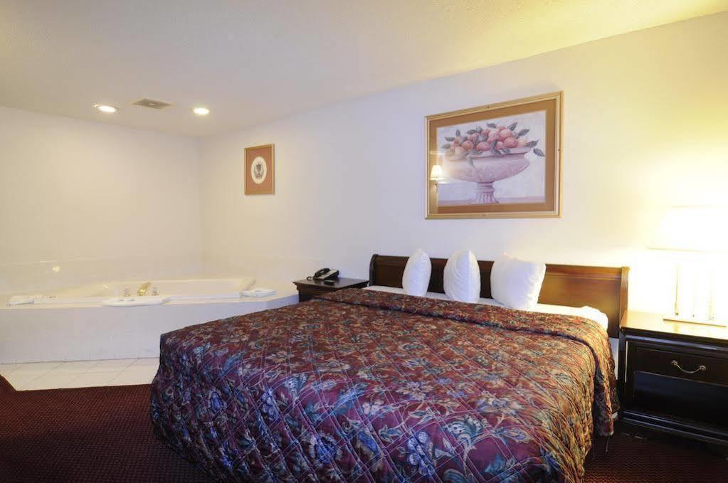 Kings Inn Calumet Park Bagian luar foto